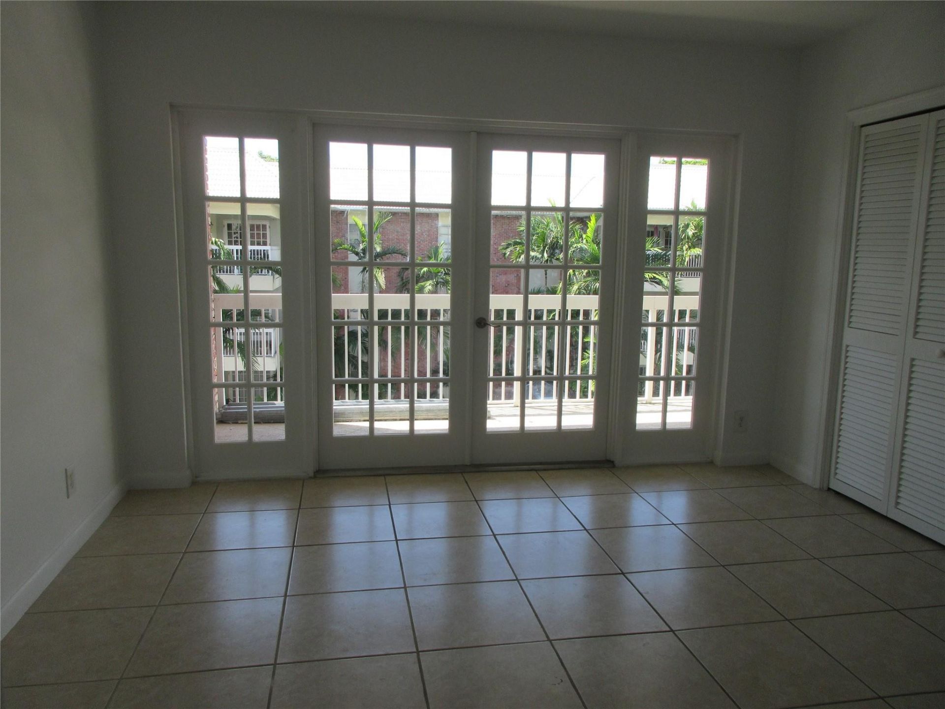 2420 SE 17th Street, Unit 306C, Fort Lauderdale, FL 33316 Photo