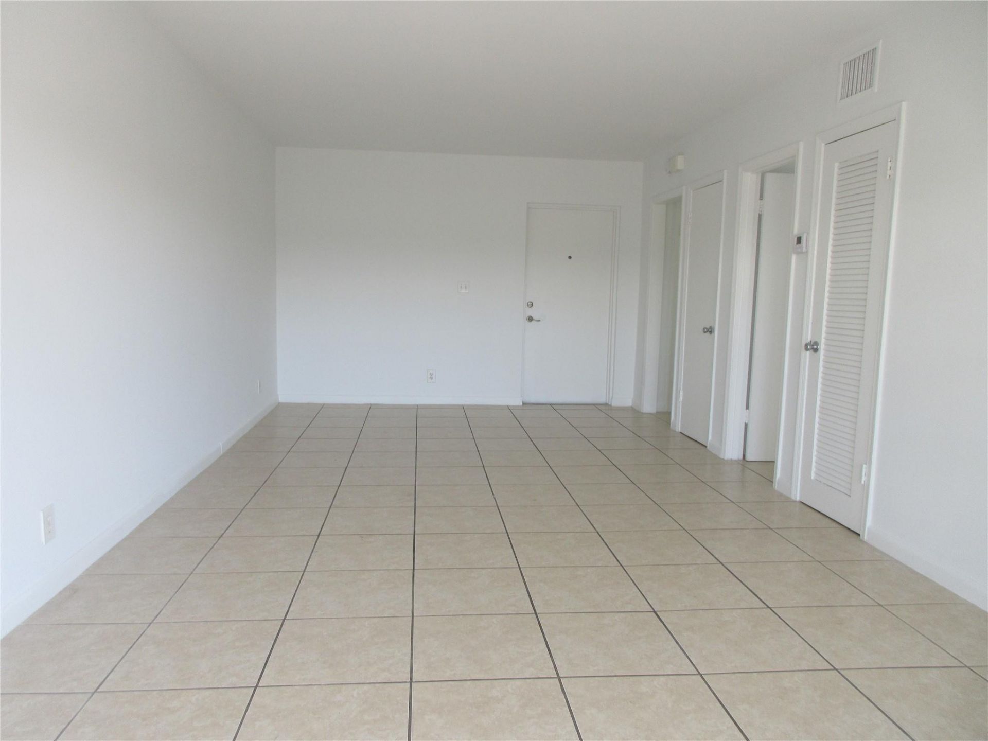 2420 SE 17th Street, Unit 306C, Fort Lauderdale, FL 33316 Photo