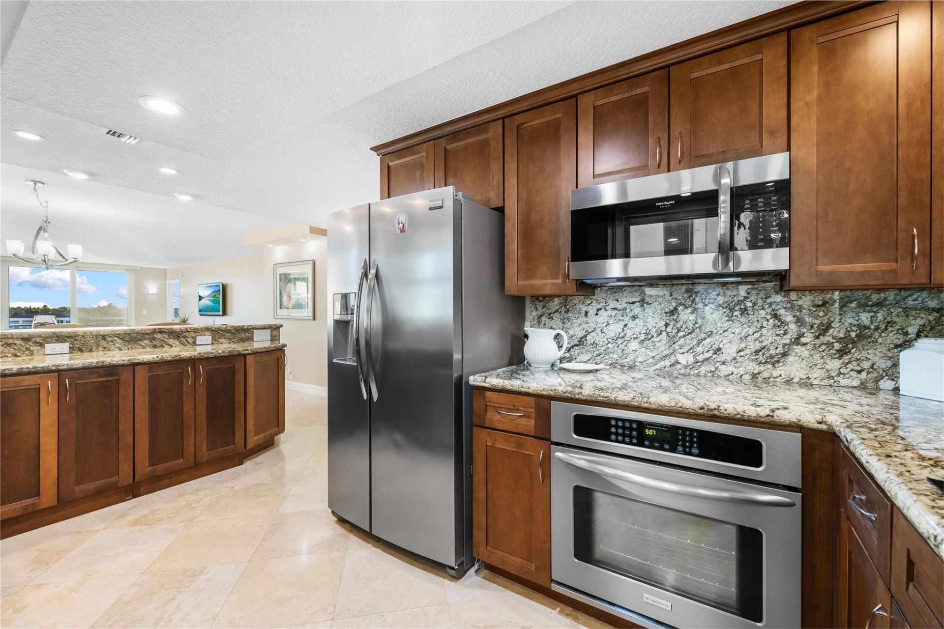 511 Bayshore Drive, Unit 501, Fort Lauderdale, FL 33304 Photo