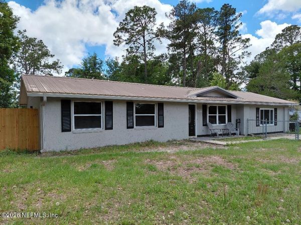 285 OLD JENNINGS Road, Orange Park, FL 32065