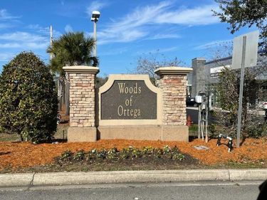 6985 ORTEGA WOODS Drive, Unit 9, Jacksonville, FL 32244