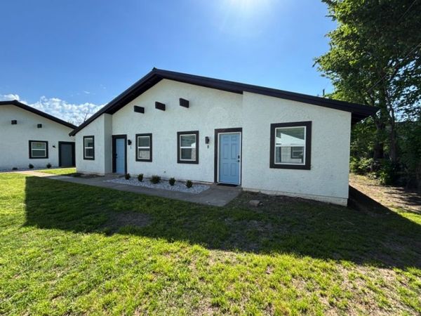 612 Allen Avenue , Unit D, Springdale, AR 72764