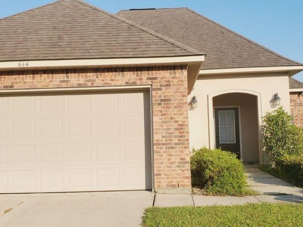 644 Greenwich Dr, Baton Rouge, LA 70820
