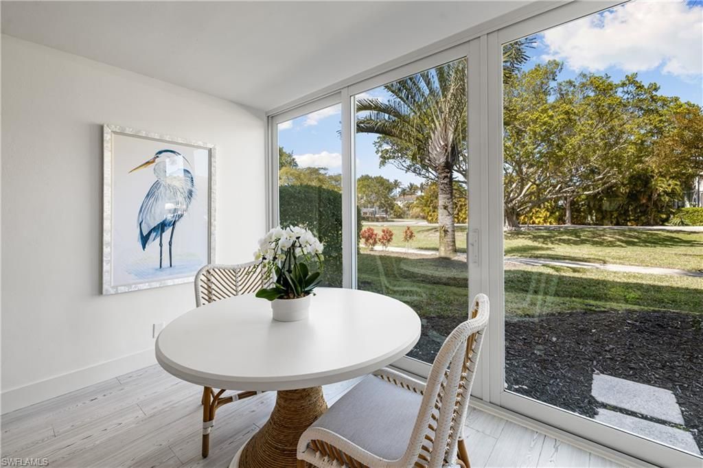 614 Broad Ave S, Naples, FL 34102 Photo