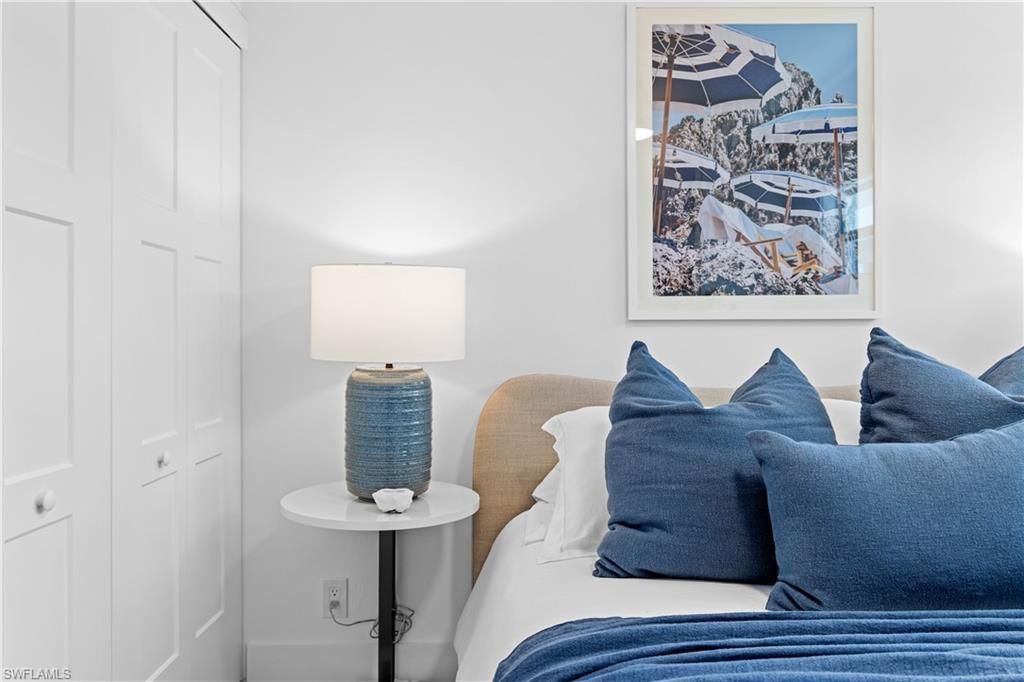 614 Broad Ave S, Naples, FL 34102 Photo