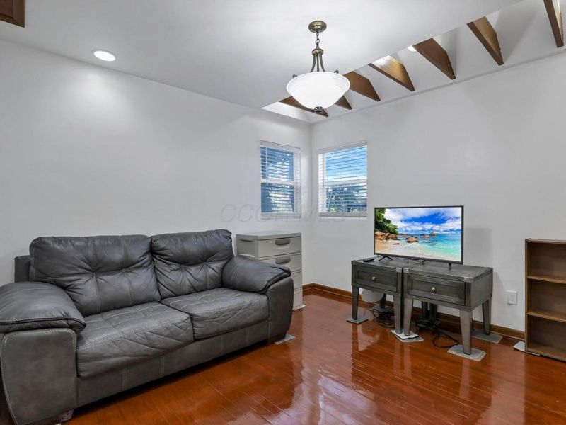 1751 Bide A Wee Park Avenue , Columbus, OH 43205 Photo 12