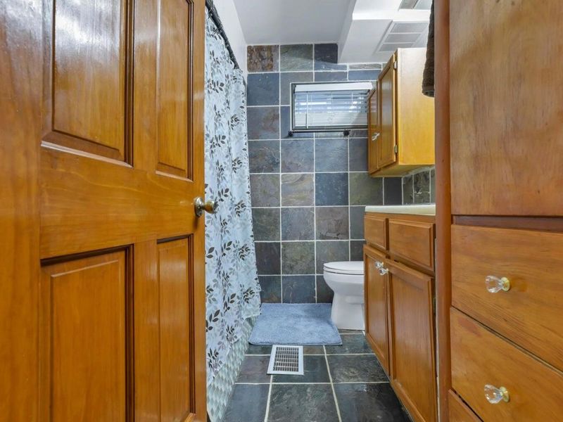 1751 Bide A Wee Park Avenue , Columbus, OH 43205 Photo 13