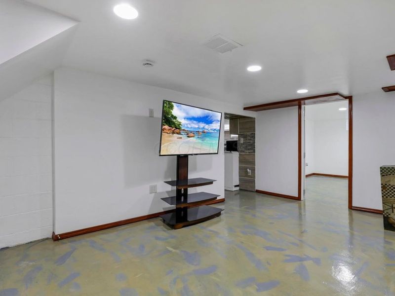 1751 Bide A Wee Park Avenue , Columbus, OH 43205 Photo 19