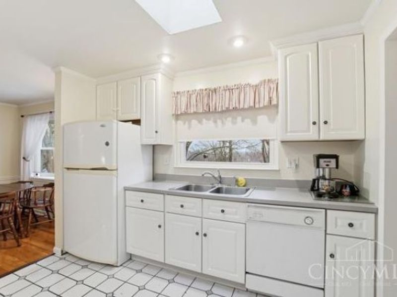 1139 Birney Lane, Anderson Twp, OH 45230 Photo 9