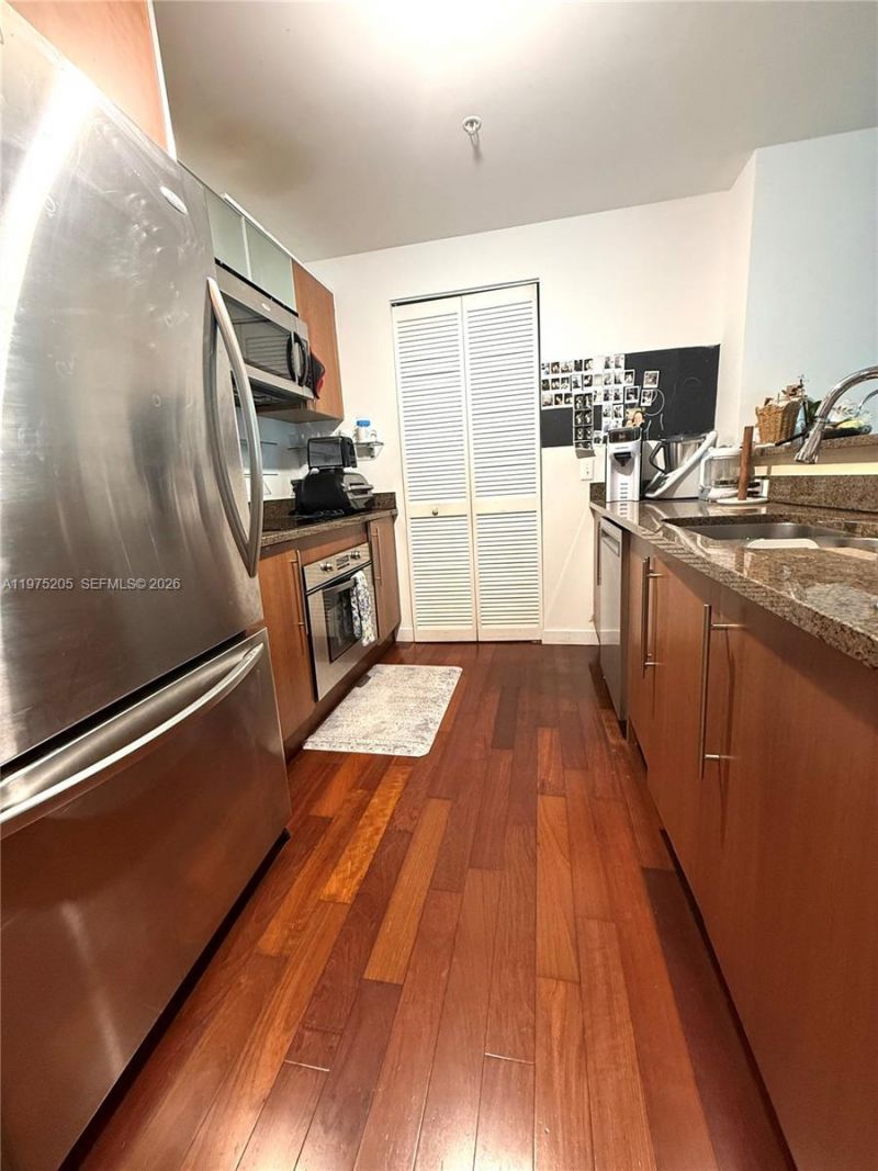 300 S Biscayne Blvd , Unit 3504, Miami, FL 33131 Photo