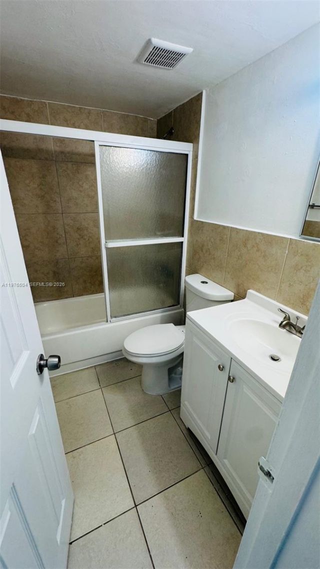 11005 SW 1st St , Unit 107, Sweetwater, FL 33174 Photo