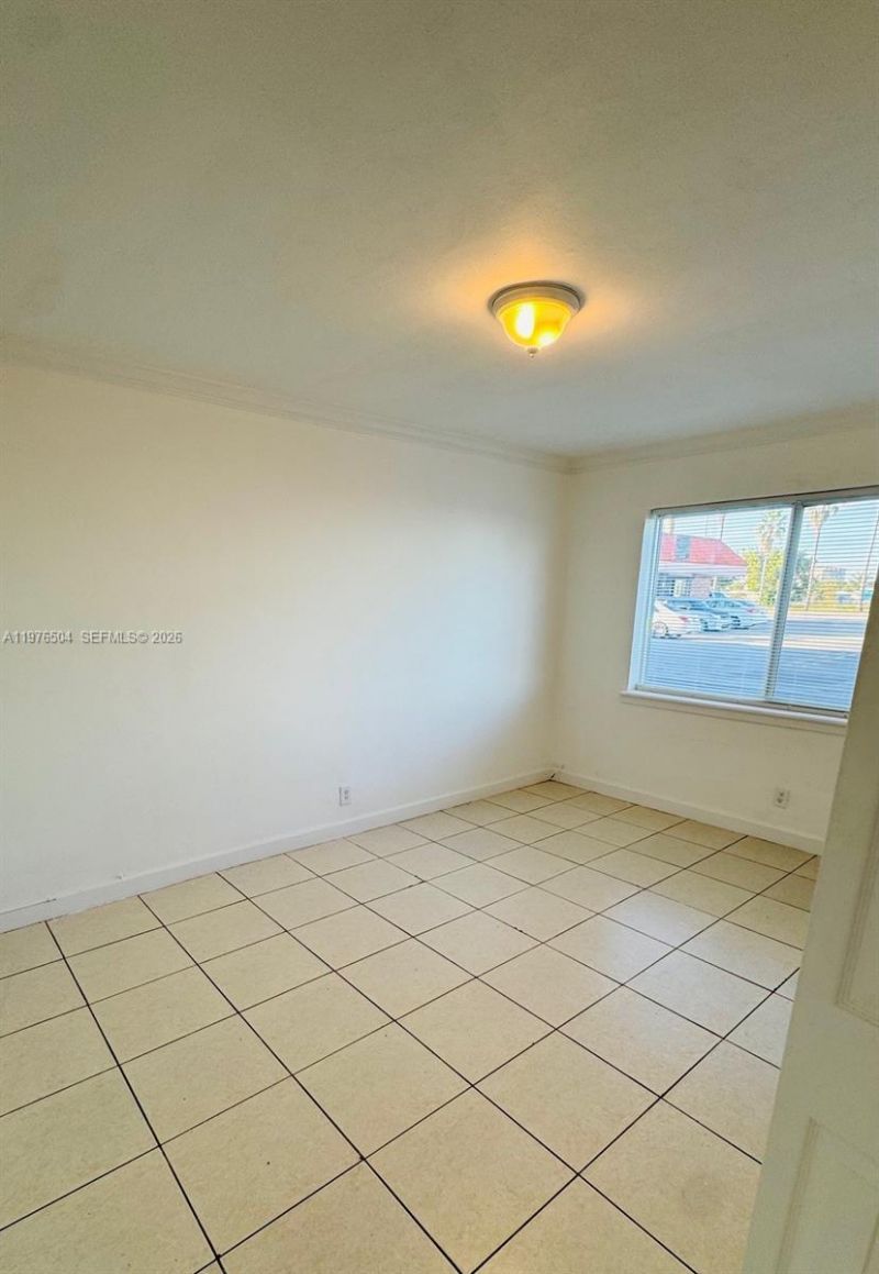 11005 SW 1st St , Unit 107, Sweetwater, FL 33174 Photo