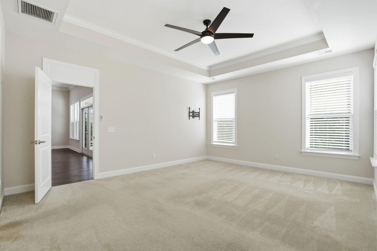 3033 Aura Lane Photo 18