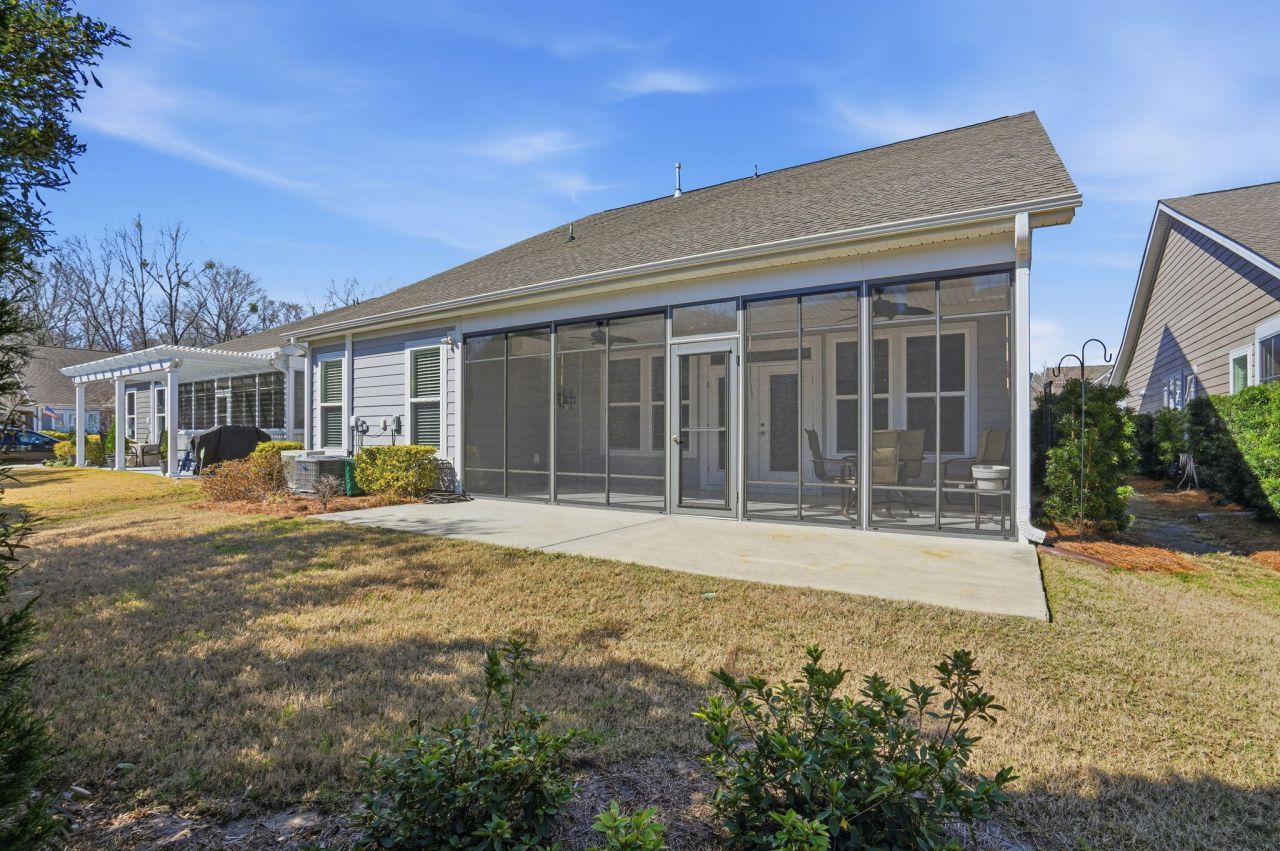 3033 Aura Lane Photo 32