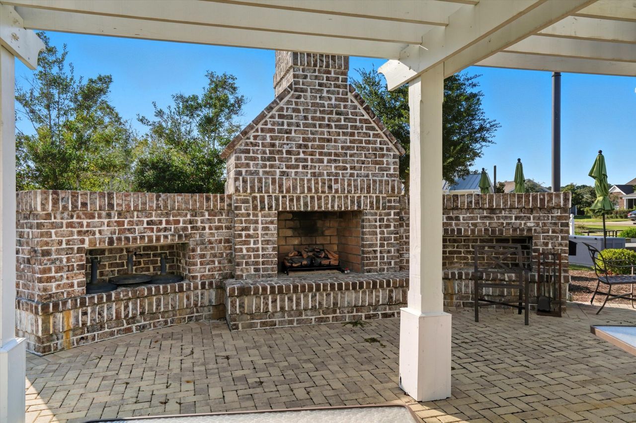 3033 Aura Lane Photo 36