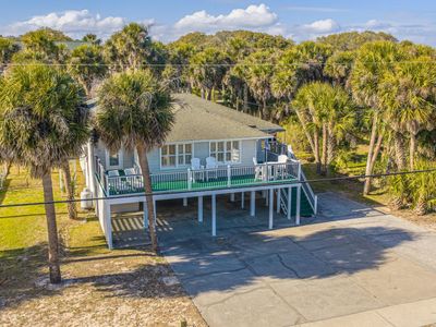 613 Palmetto Boulevard, Edisto Beach, SC 29438