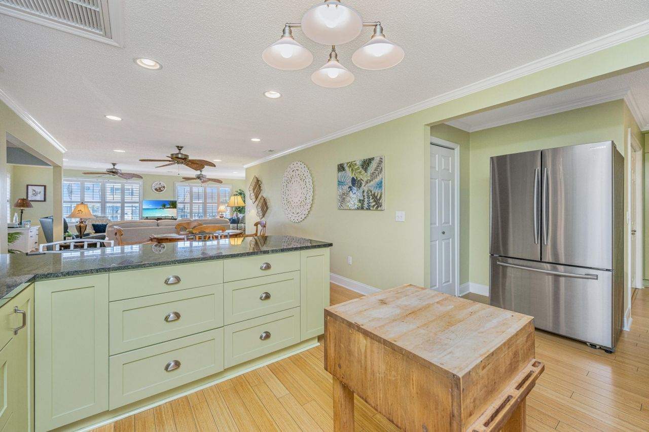 613 Palmetto Boulevard Photo 7