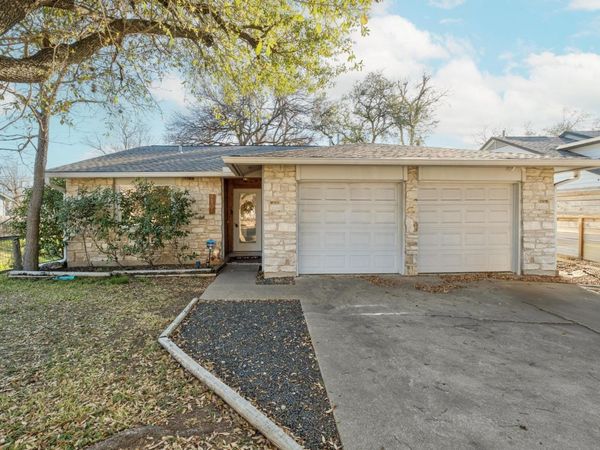 2801 Crownspoint DR, Austin, TX 78748