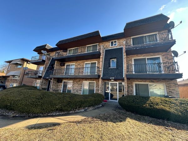 437 Prairie Avenue , Calumet City, IL 60409