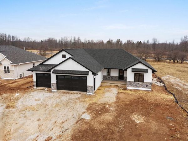 330 Rawley COURT, Two Rivers, WI 54241
