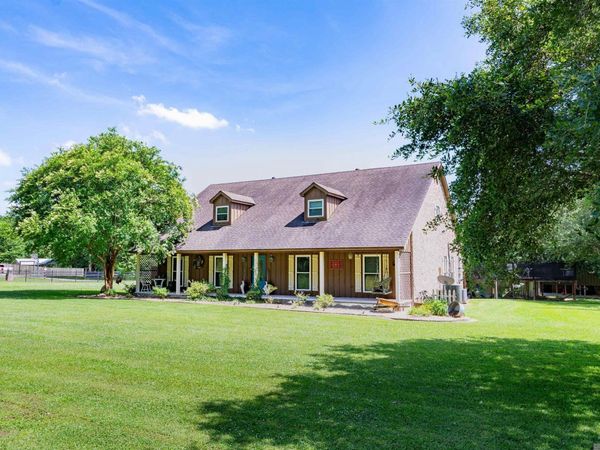 22871 Brittney Renee Dr, Zachary, LA 70791