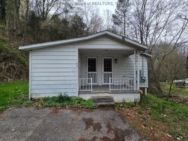 92 Mooney Lane, Charleston, WV 25314