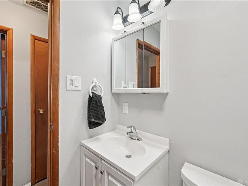 254 Amsterdam Drive, Xenia, OH 45385 Photo 15