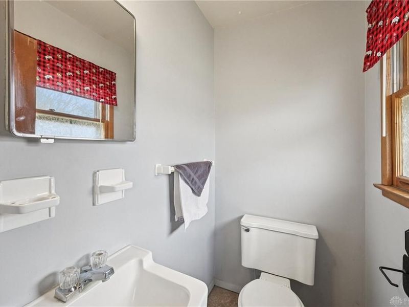 254 Amsterdam Drive, Xenia, OH 45385 Photo 21