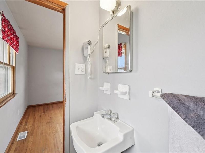 254 Amsterdam Drive, Xenia, OH 45385 Photo 22