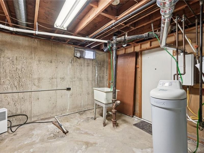 254 Amsterdam Drive, Xenia, OH 45385 Photo 29