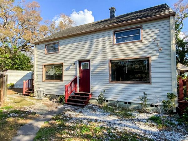 719 BAY STREET, DUNEDIN, FL 34698