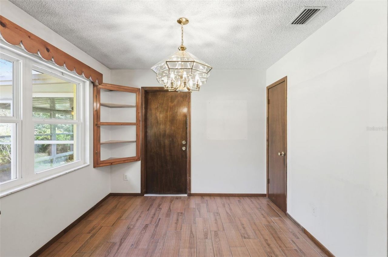 525 Sandy Pines Drive, Orange City, FL 32763 Photo