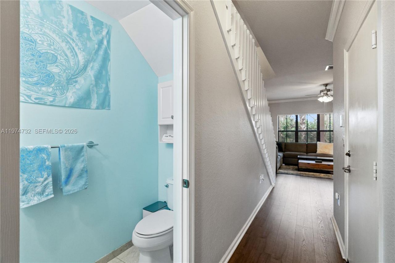 6073 Grand Cypress Cir W, Coconut Creek, FL 33073 Photo