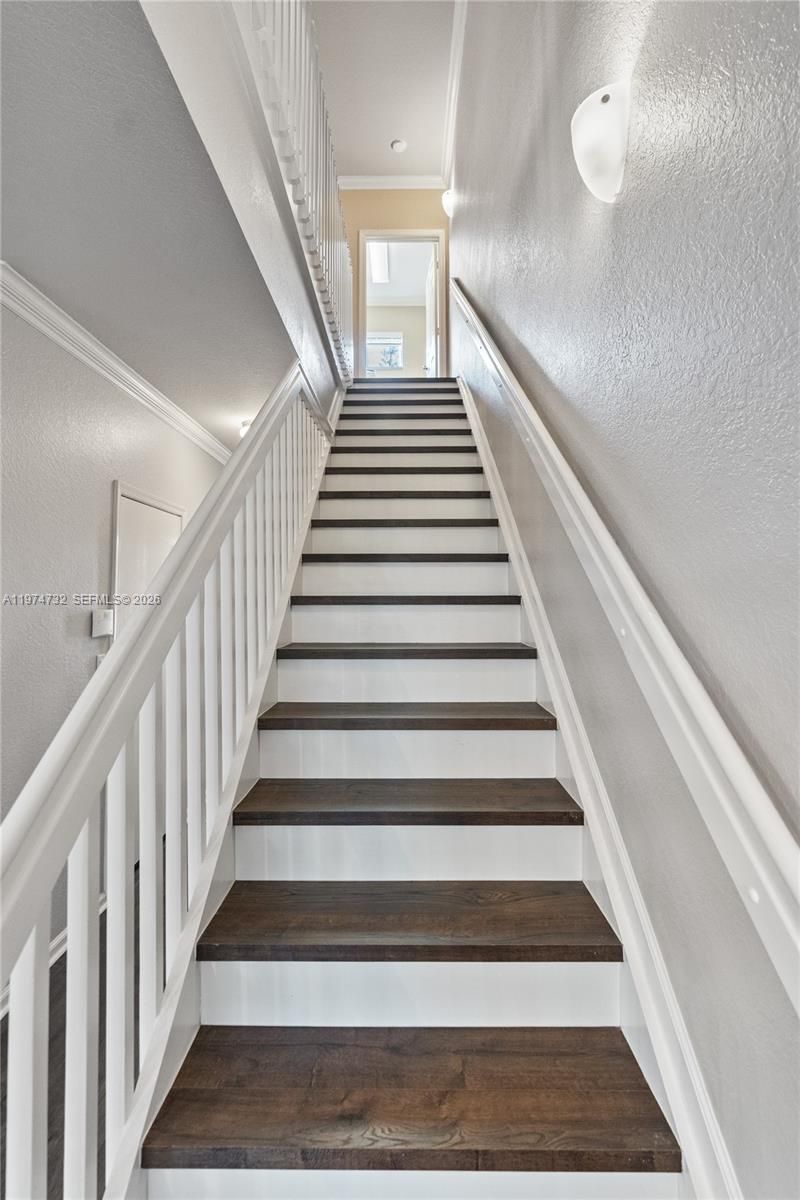 6073 Grand Cypress Cir W, Coconut Creek, FL 33073 Photo