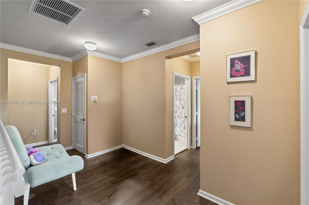 6073 Grand Cypress Cir W, Coconut Creek, FL 33073 Photo