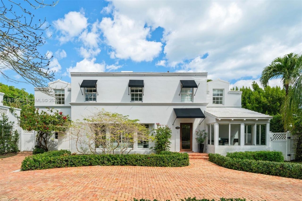 939 W 47th Ct, Miami Beach, FL 33140 Photo