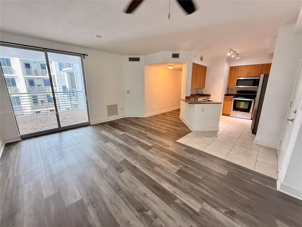 1830 Radius Dr , Unit 817, Hollywood, FL 33020 Photo