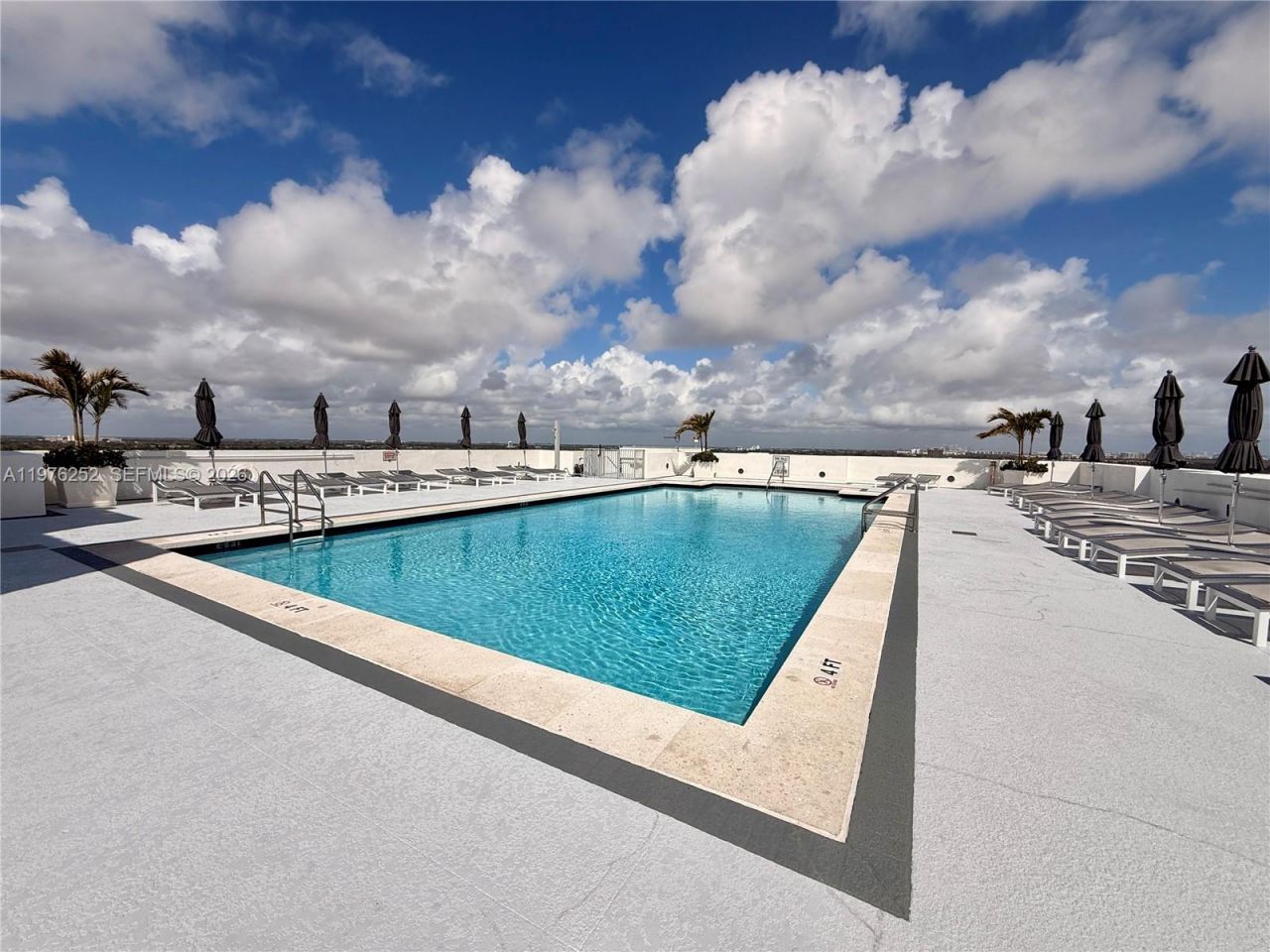 1830 Radius Dr , Unit 817, Hollywood, FL 33020 Photo