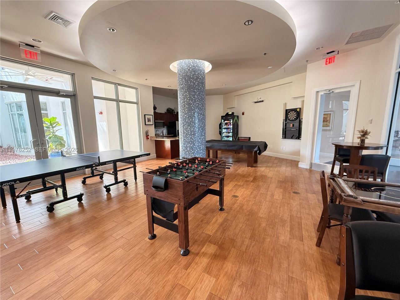 1830 Radius Dr , Unit 817, Hollywood, FL 33020 Photo