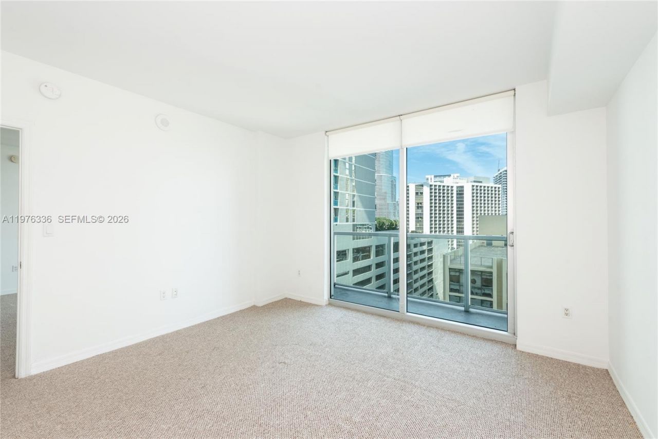 500 Brickell Av, Unit 1505, Miami, FL 33131 Photo