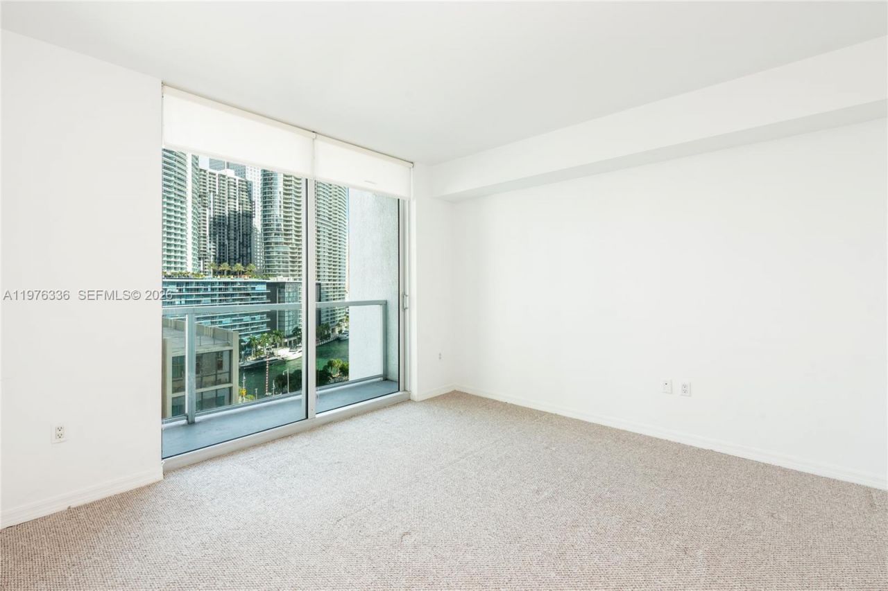 500 Brickell Av, Unit 1505, Miami, FL 33131 Photo