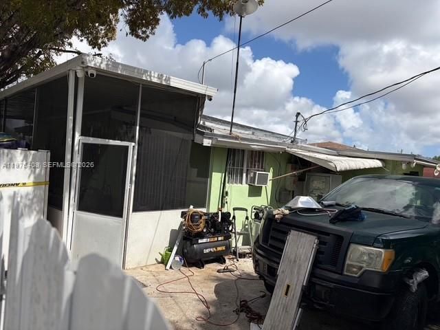 2994 NW 101st St, Miami, FL 33147 Photo