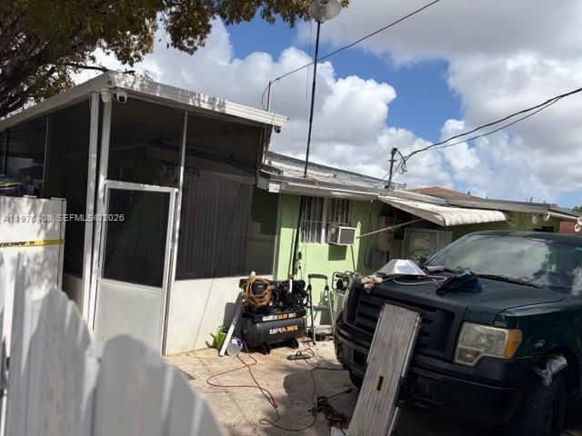 2994 NW 101st St, Miami, FL 33147 Photo