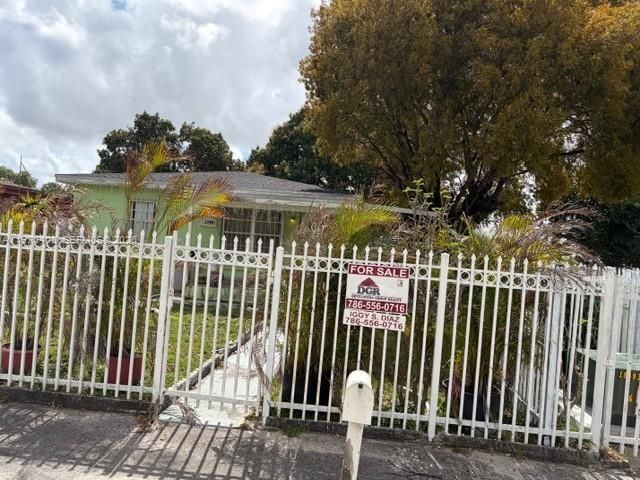 2994 NW 101st St, Miami, FL 33147 Photo