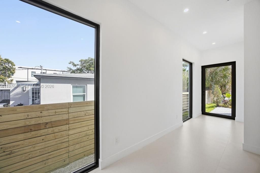 1321 NE 13th Ave , Fort Lauderdale, FL 33304 Photo