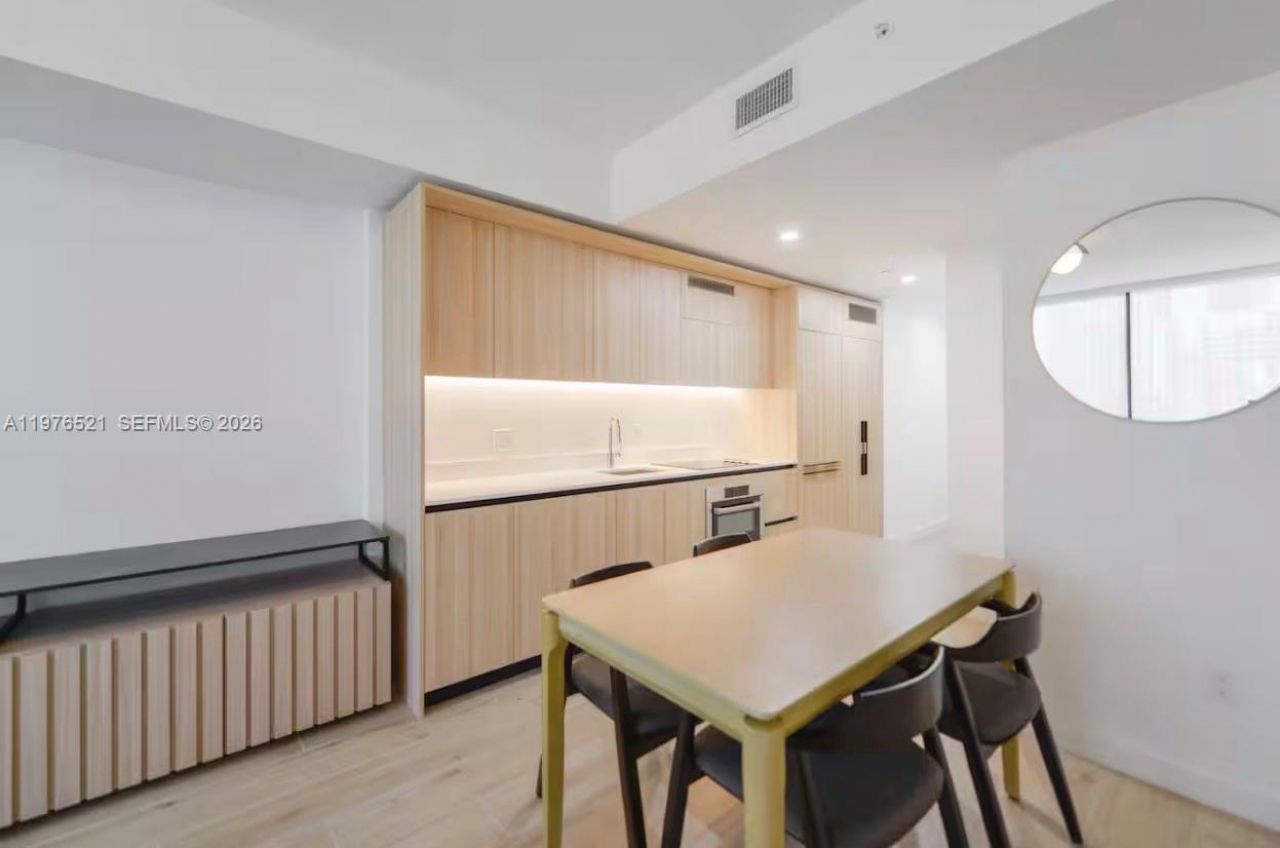 225 N Miami Ave, Unit 1103, Miami, FL 33128 Photo