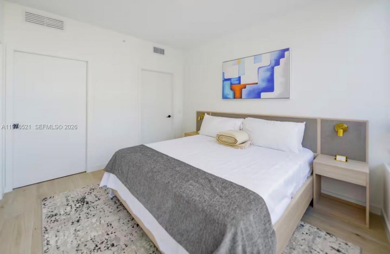 225 N Miami Ave, Unit 1103, Miami, FL 33128 Photo