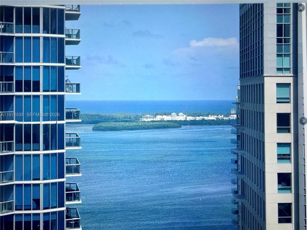 1060 Brickell Ave , Unit 3205, Miami, FL 33131