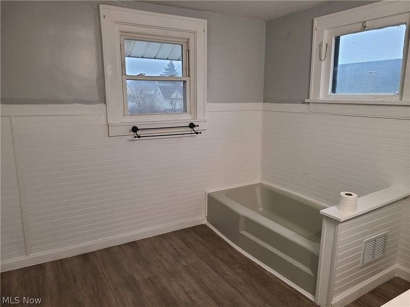 917 Camden Avenue SW, Canton, OH 44706 Photo 9