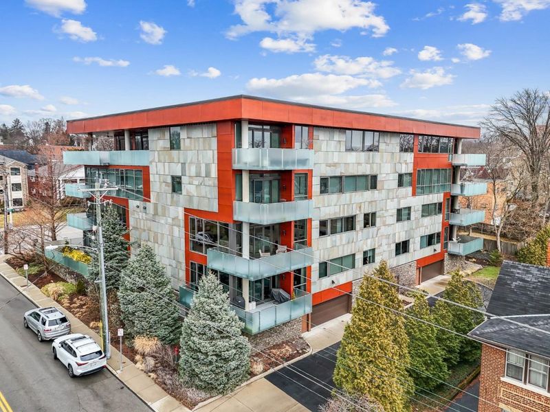 2801 Erie Avenue, Unit 202, Cincinnati, OH 45208 Photo 1